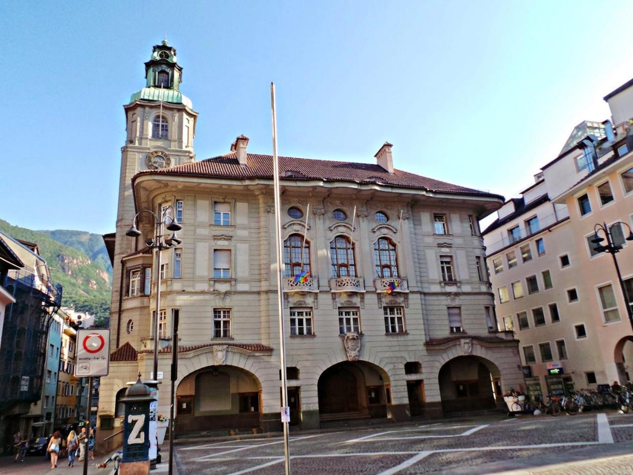 Apartment Bolzano Luaran gambar